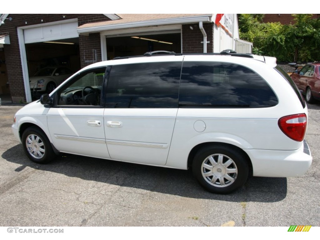 Stone White 2004 Chrysler Town & Country Touring Exterior Photo #53070937