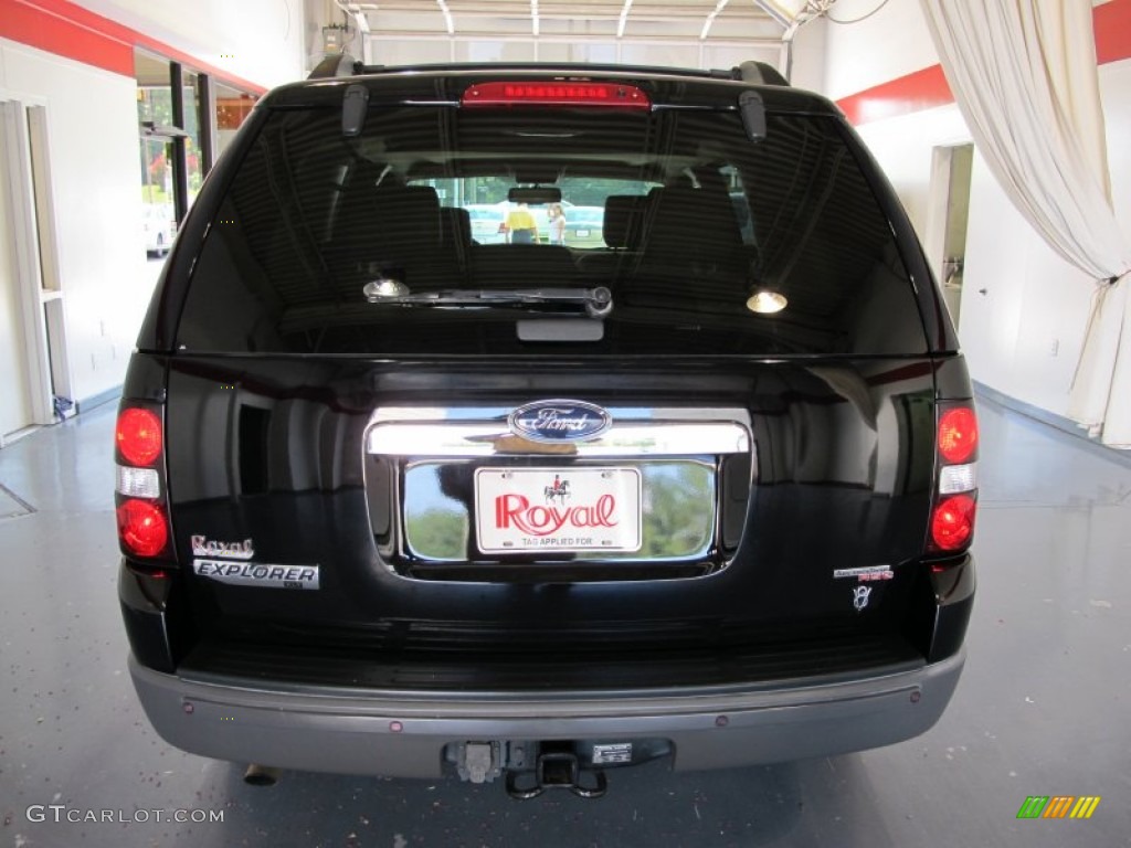 2006 Explorer XLT - Black / Stone photo #3