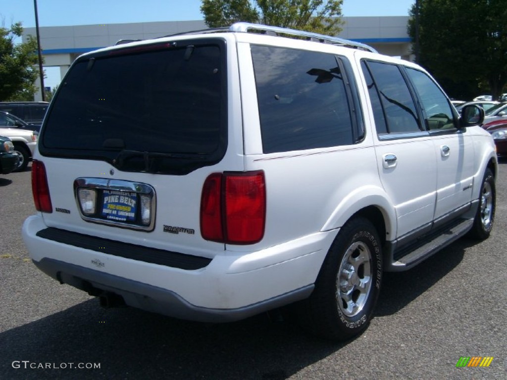 2000 Oxford White Lincoln Navigator 4x4 53063873 Photo 4 GTCarLot
