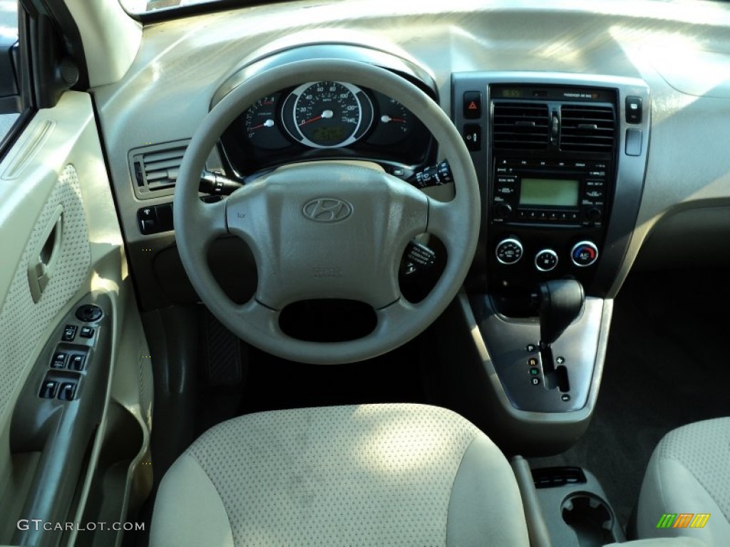 2009 Hyundai Tucson GLS Beige Dashboard Photo #53074452