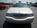 2004 Light French Silk Lincoln Town Car Ultimate  photo #3