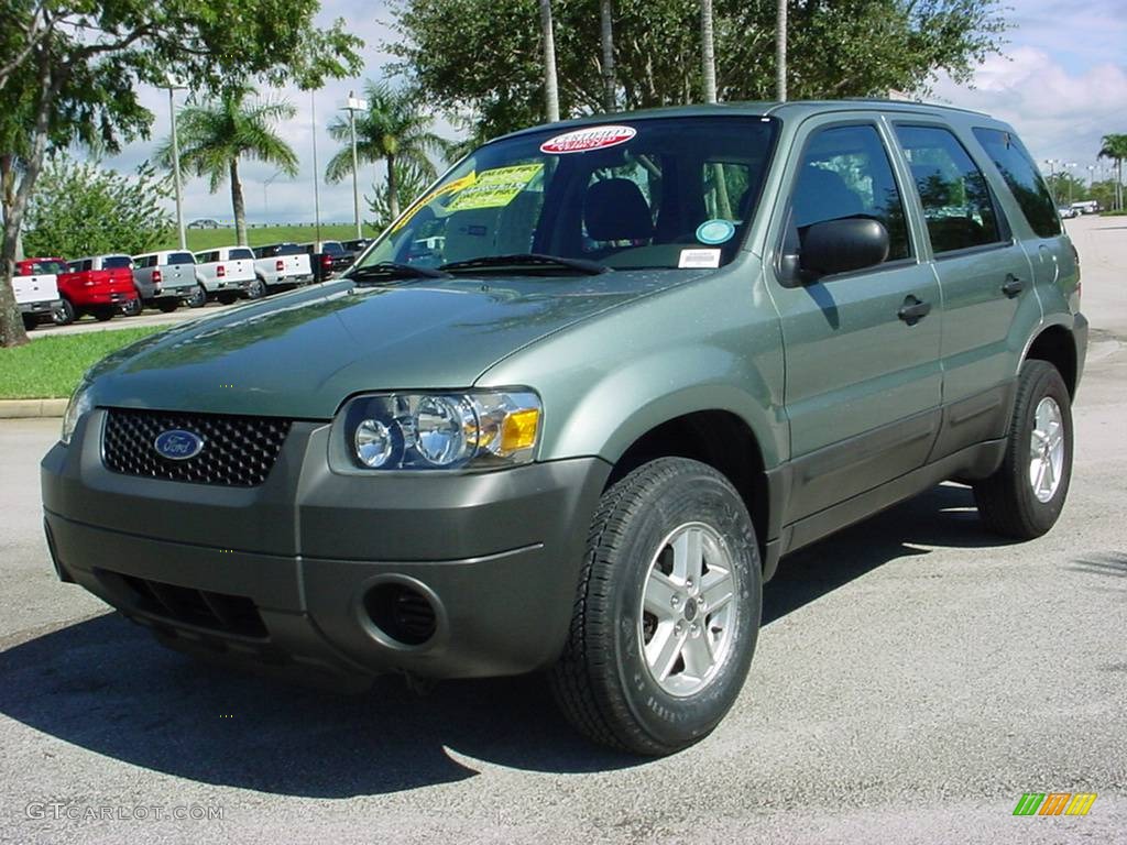 2006 Escape XLS - Titanium Green Metallic / Medium/Dark Flint photo #8