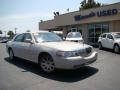 2004 Light French Silk Lincoln Town Car Ultimate  photo #28
