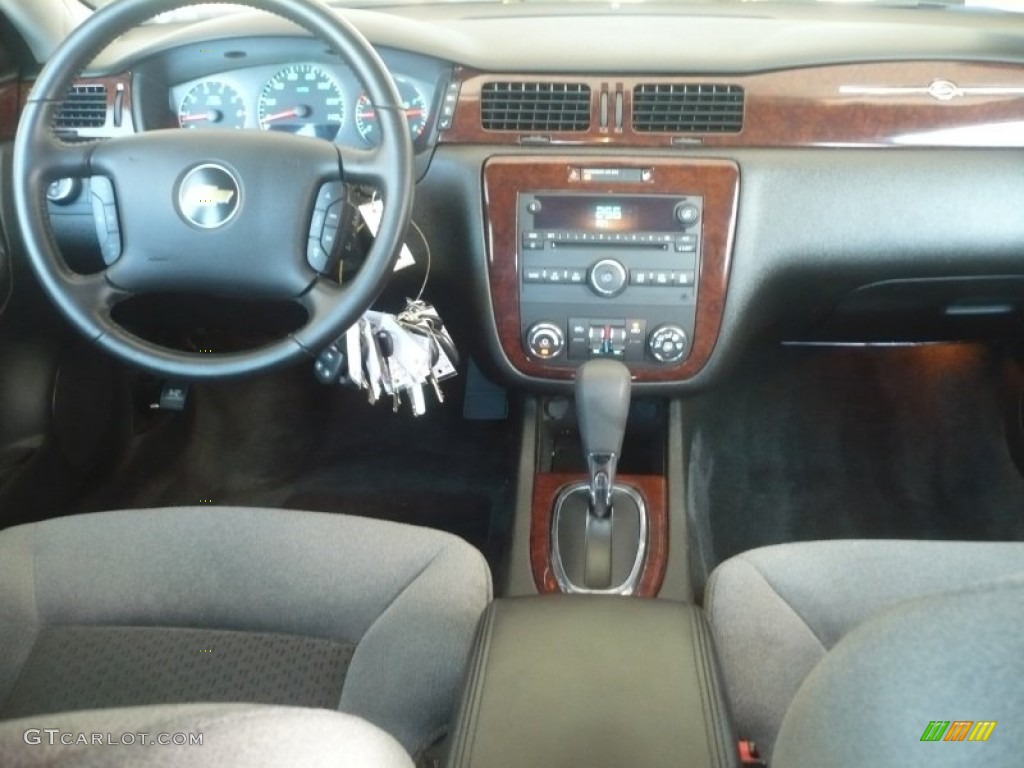 2011 Impala LT - Cyber Gray Metallic / Ebony photo #16