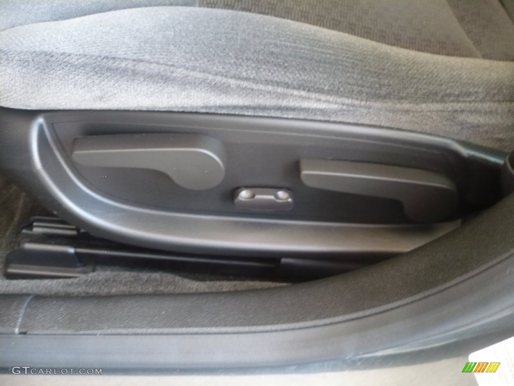 2011 Impala LT - Cyber Gray Metallic / Ebony photo #21
