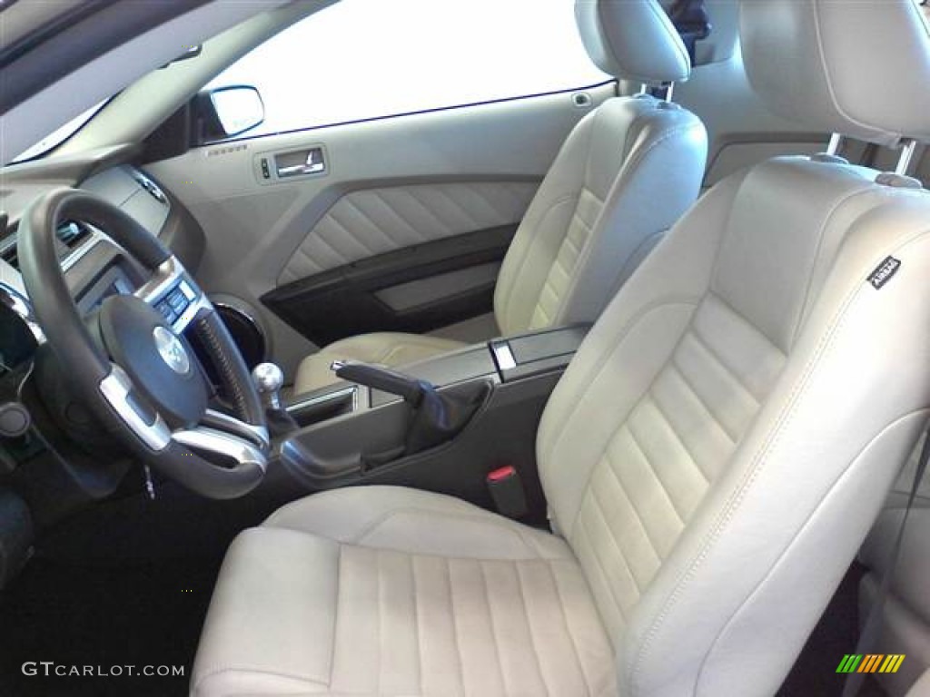 Stone Interior 2010 Ford Mustang GT Premium Coupe Photo #53076904