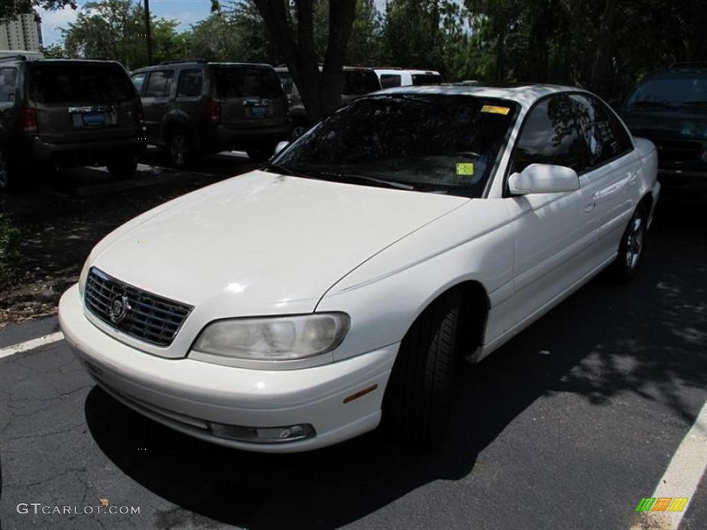 2001 Catera Sedan - Ivory White / Neutral photo #4