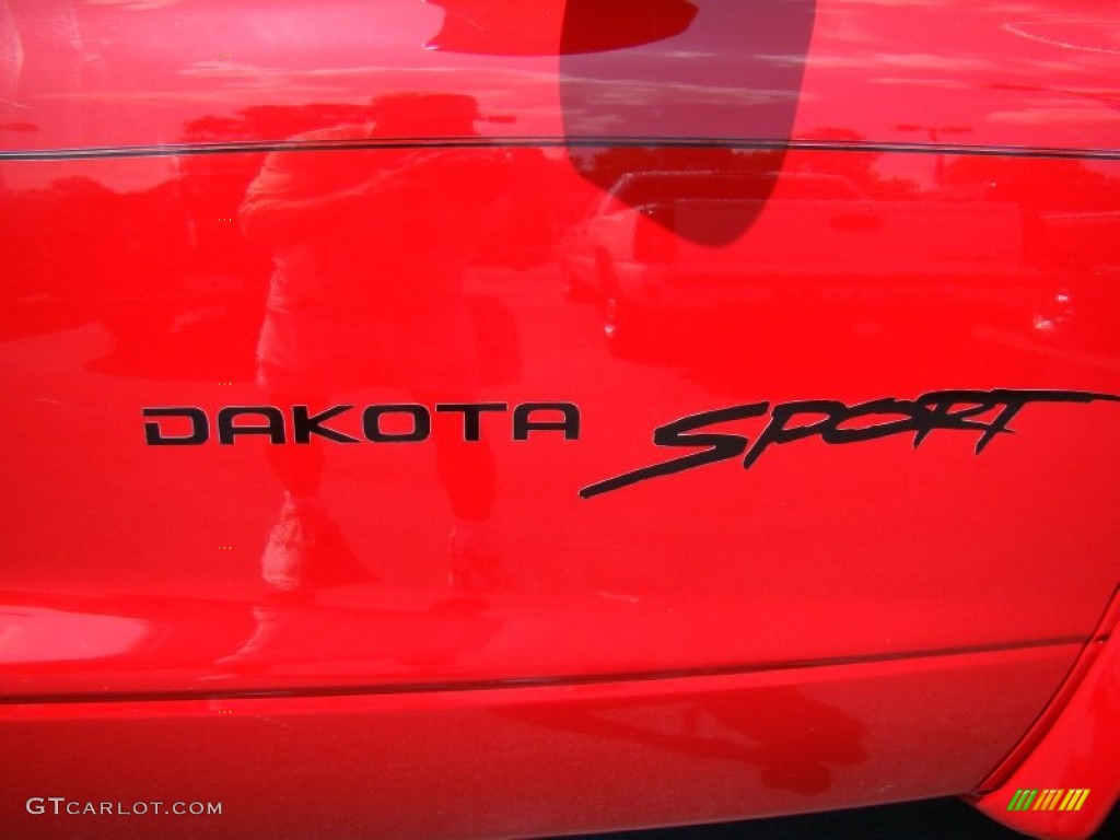 2001 Dodge Dakota Sport Quad Cab 4x4 Marks and Logos Photo #53079094