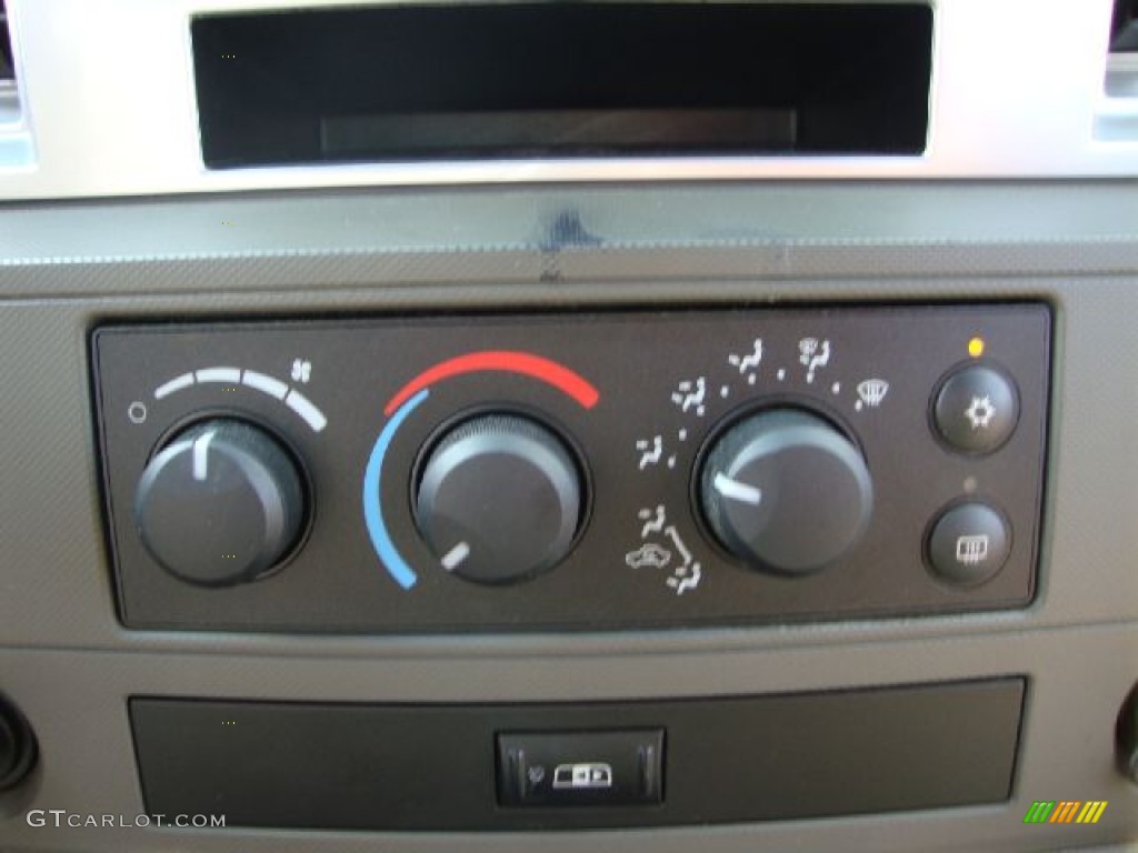 2008 Dodge Ram 1500 Big Horn Edition Quad Cab 4x4 Controls Photo #53080975