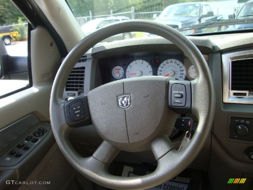 2008 Dodge Ram 1500 Big Horn Edition Quad Cab 4x4 Khaki Steering Wheel Photo #53081020