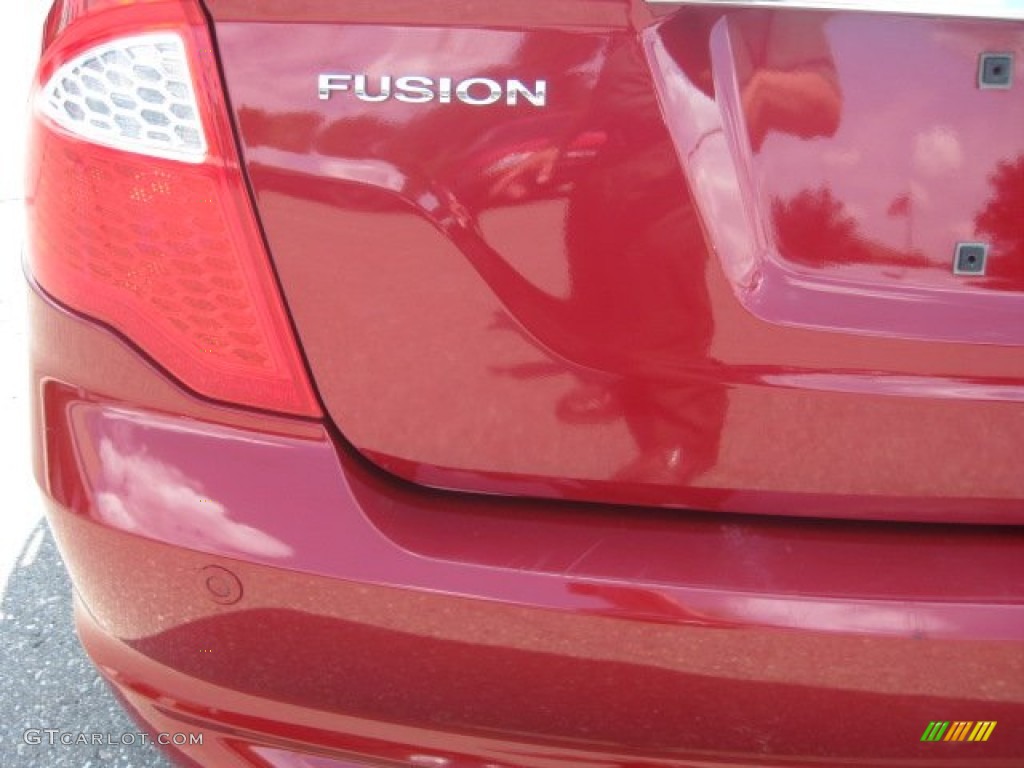 2010 Fusion SEL - Red Candy Metallic / Charcoal Black photo #18