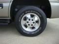 2001 Chevrolet Tahoe LS Wheel and Tire Photo
