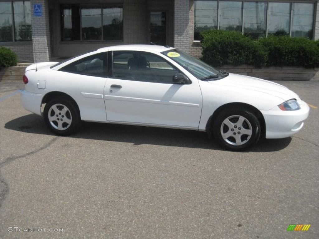 Summit White 2004 Chevrolet Cavalier LS Coupe Exterior Photo #53082390