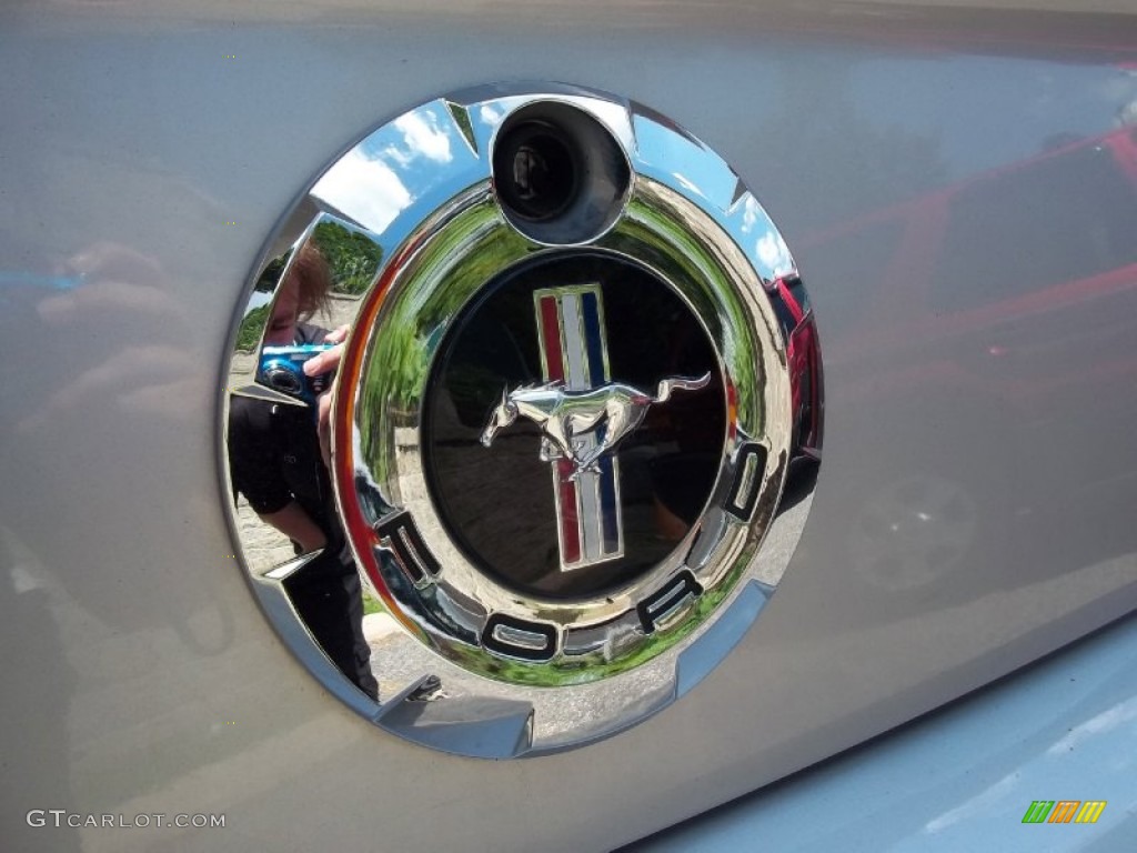 2006 Mustang V6 Premium Convertible - Satin Silver Metallic / Dark Charcoal photo #6