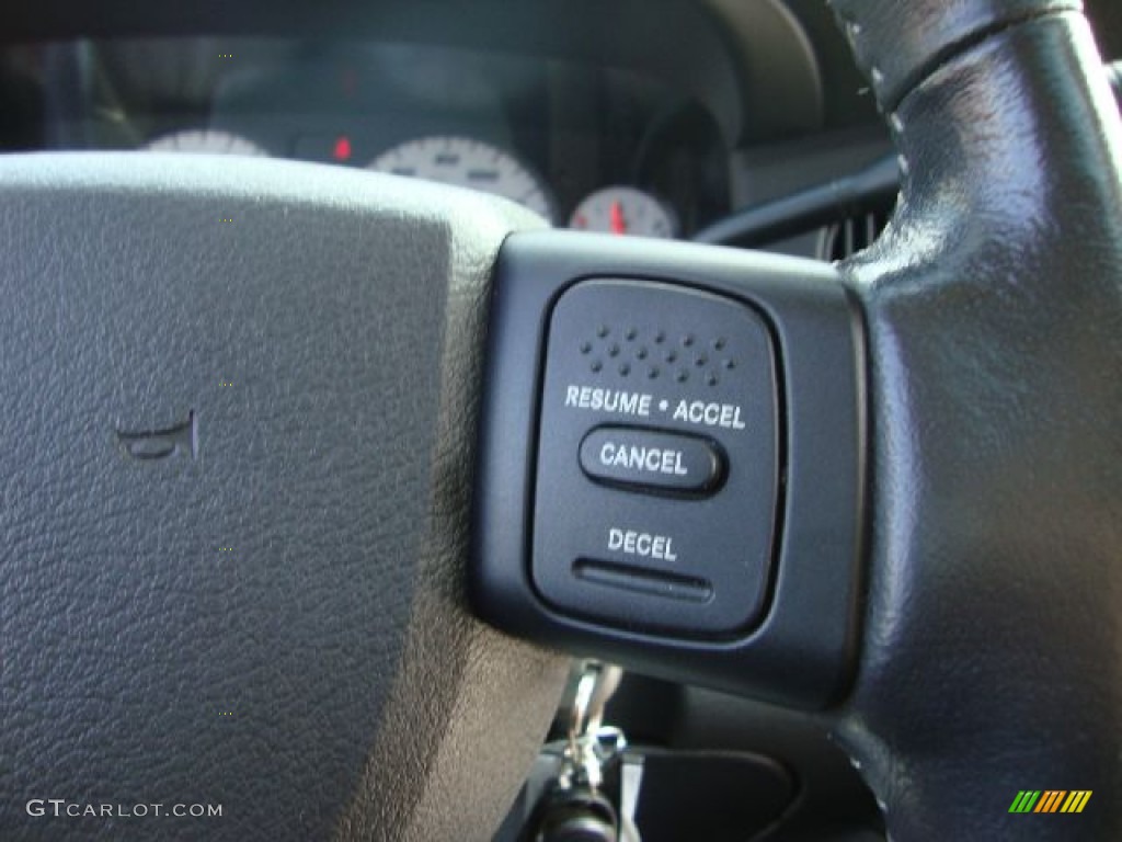 2005 Dodge Ram 1500 SRT-10 Quad Cab Controls Photo #53082577