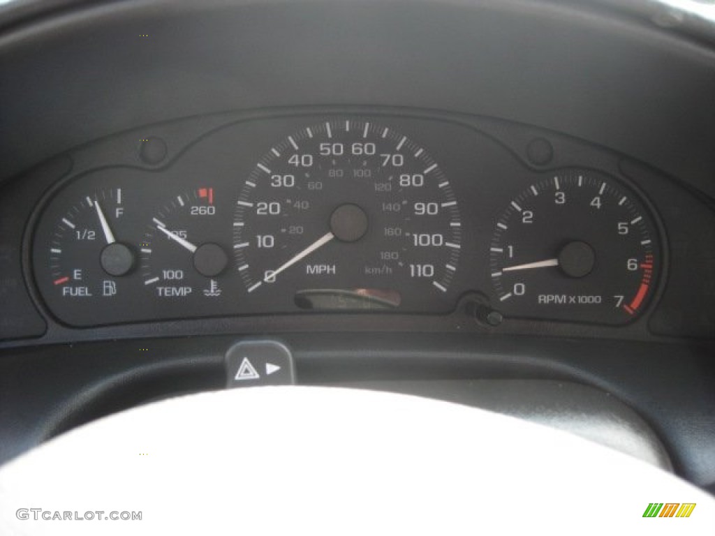 2004 Chevrolet Cavalier LS Coupe Gauges Photo #53082613