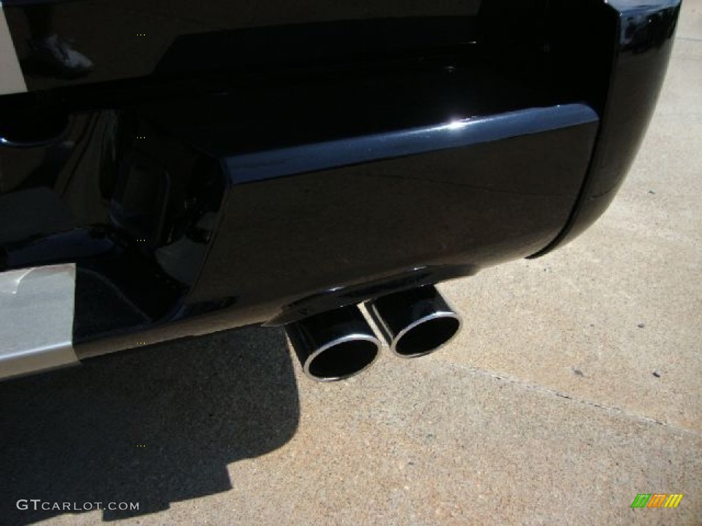 2005 Dodge Ram 1500 SRT-10 Quad Cab Exhaust Photos