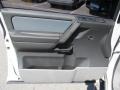White - Titan SE Crew Cab 4x4 Photo No. 14