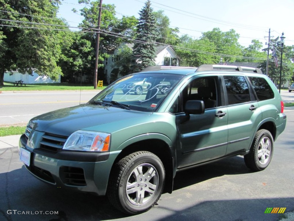 2004 Endeavor LS AWD - Machine Green Metallic / Charcoal Gray photo #1