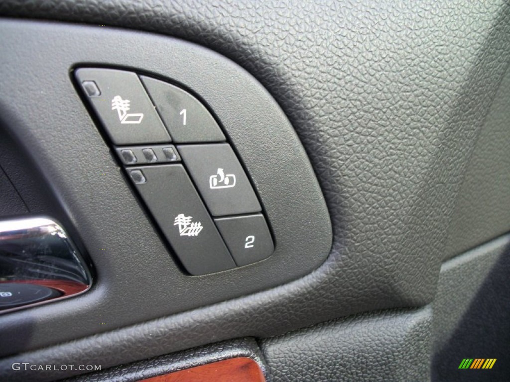 2011 Chevrolet Suburban 2500 LT 4x4 Controls Photo #53087117
