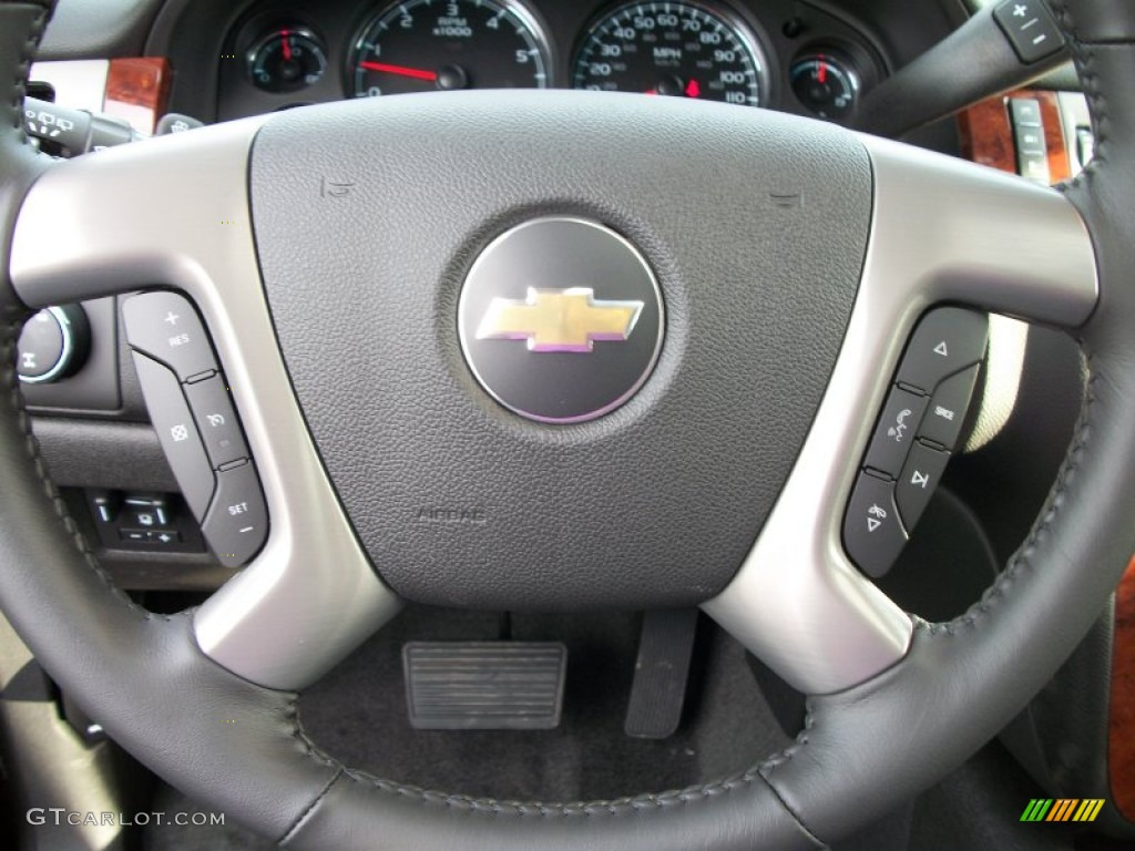 2011 Chevrolet Suburban 2500 LT 4x4 Controls Photo #53087231