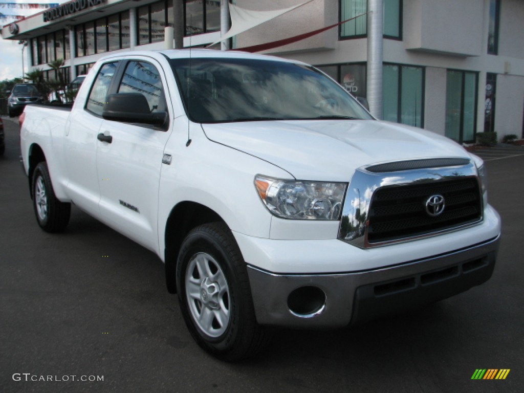 Super White Toyota Tundra