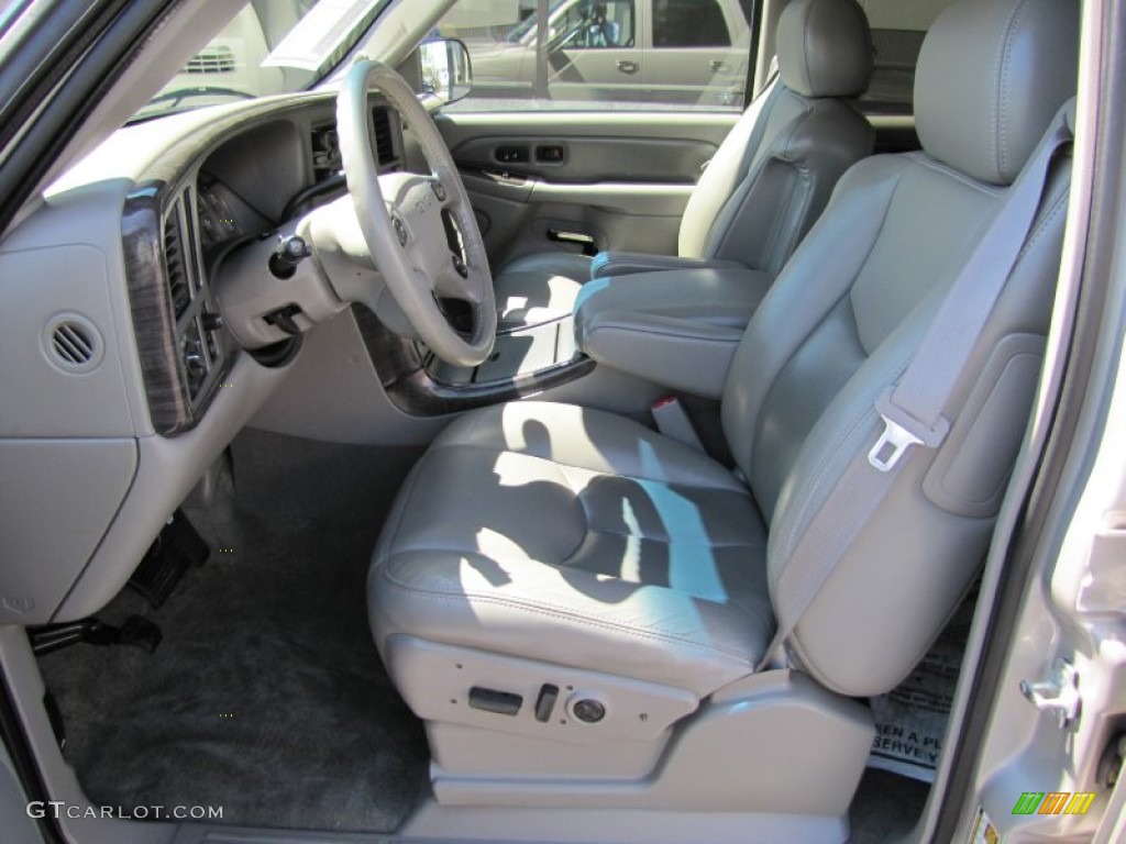 2004 Yukon Denali AWD - Silver Birch Metallic / Stone Gray photo #3