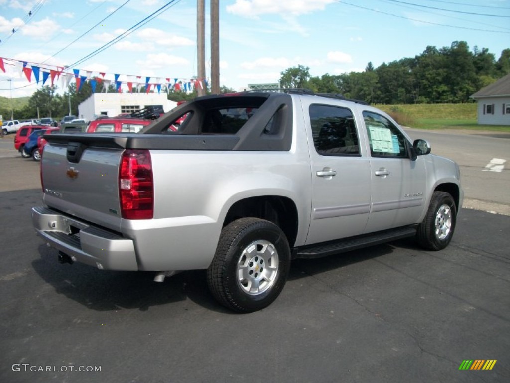 Sheer Silver Metallic 2011 Chevrolet Avalanche LS 4x4 Exterior Photo #53089040