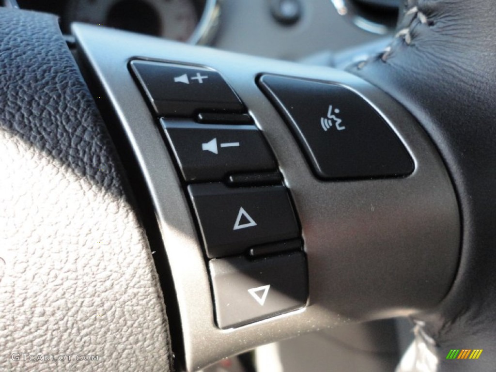 2008 Pontiac Solstice Roadster Controls Photo #53089364