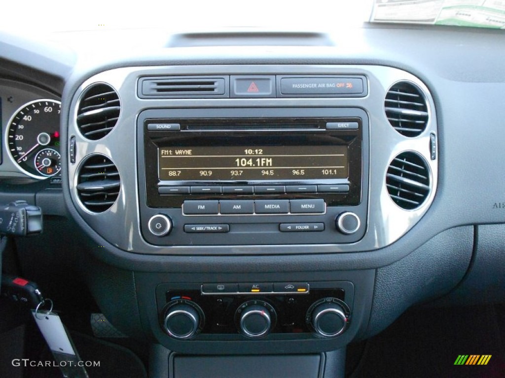 2012 Volkswagen Tiguan S Audio System Photo #53090873