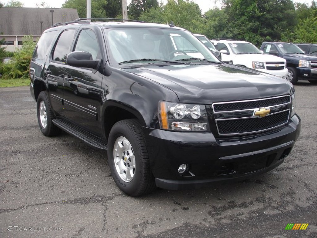 2011 Tahoe LT 4x4 - Black / Light Titanium/Dark Titanium photo #3