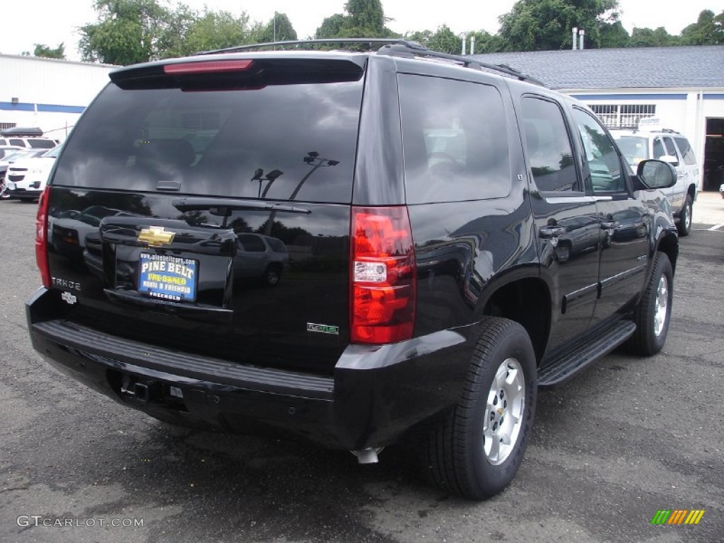 2011 Tahoe LT 4x4 - Black / Light Titanium/Dark Titanium photo #4