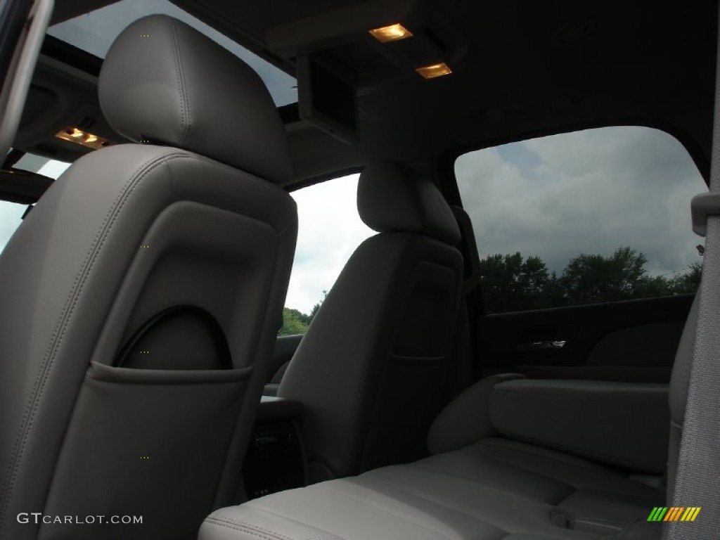 2011 Tahoe LT 4x4 - Black / Light Titanium/Dark Titanium photo #11