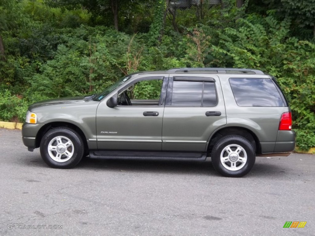 2004 Explorer XLT 4x4 - Mineral Grey Metallic / Graphite photo #2