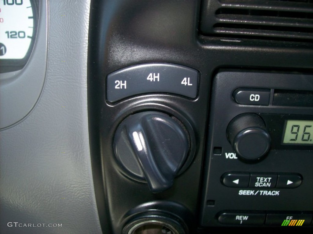 2007 Ford Ranger Sport SuperCab 4x4 Controls Photo #53093780