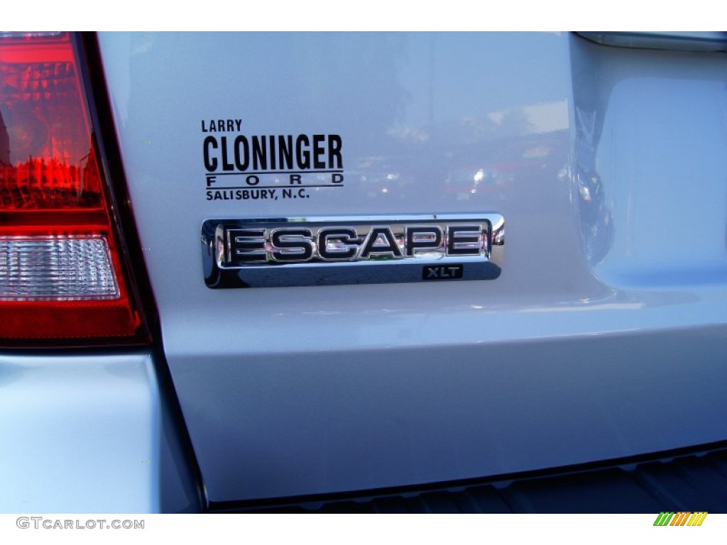 2012 Escape XLT V6 - Ingot Silver Metallic / Charcoal Black photo #18