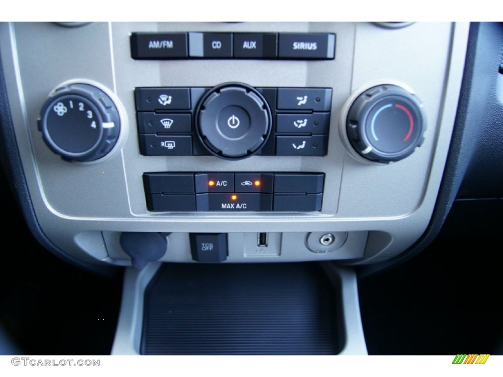 2012 Ford Escape XLT V6 Controls Photo #53094017