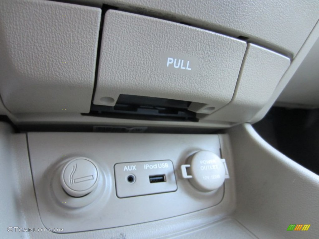 2009 Elantra GLS Sedan - Purple Rain / Beige photo #29