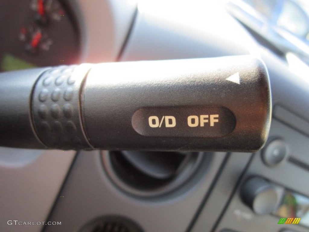 2007 Ford F150 XL Regular Cab 4x4 Transmission Photos