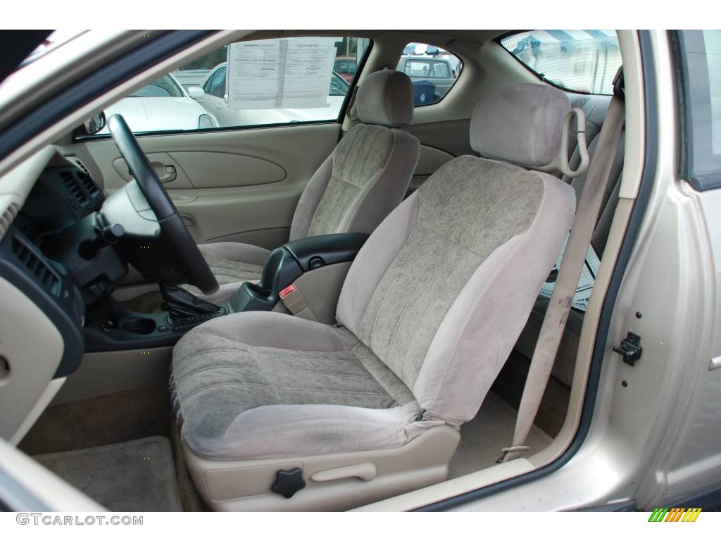 Neutral Beige Interior 2001 Chevrolet Monte Carlo LS Photo #53099909