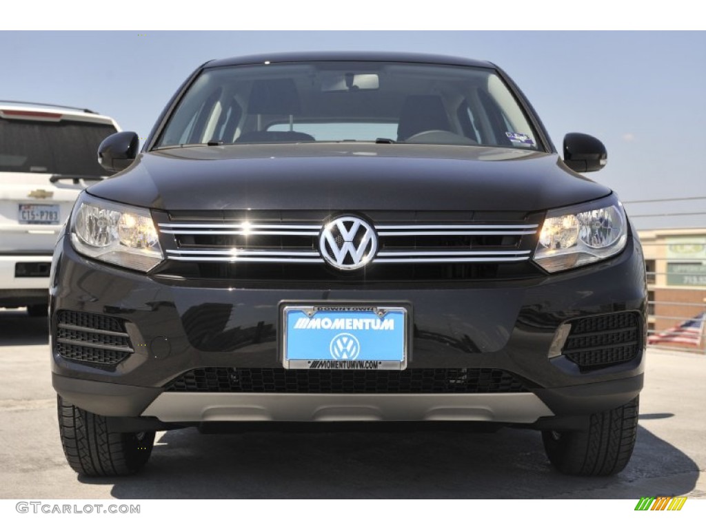 2012 Tiguan SE - Deep Black Metallic / Black photo #2