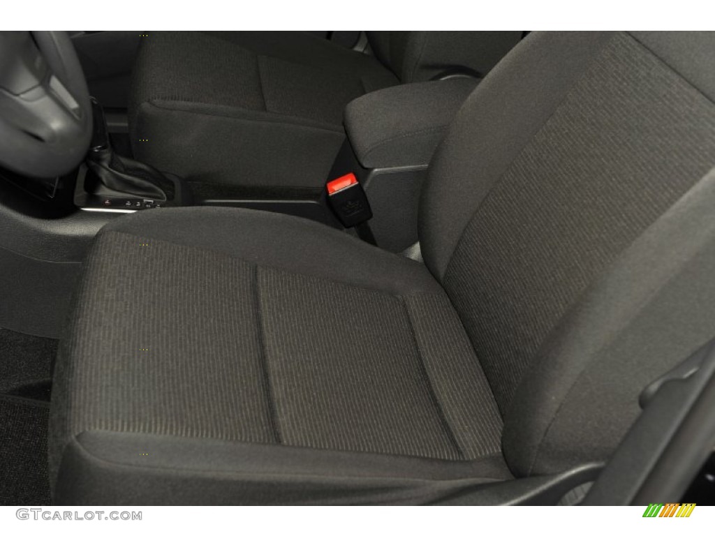 2012 Tiguan SE - Deep Black Metallic / Black photo #10