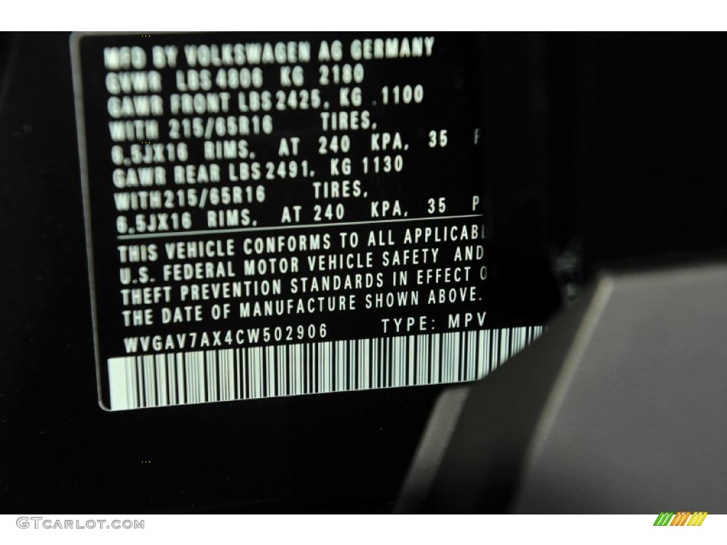 2012 Tiguan SE - Deep Black Metallic / Black photo #33