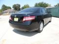 Black - Camry LE Photo No. 3