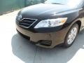 Black - Camry LE Photo No. 10