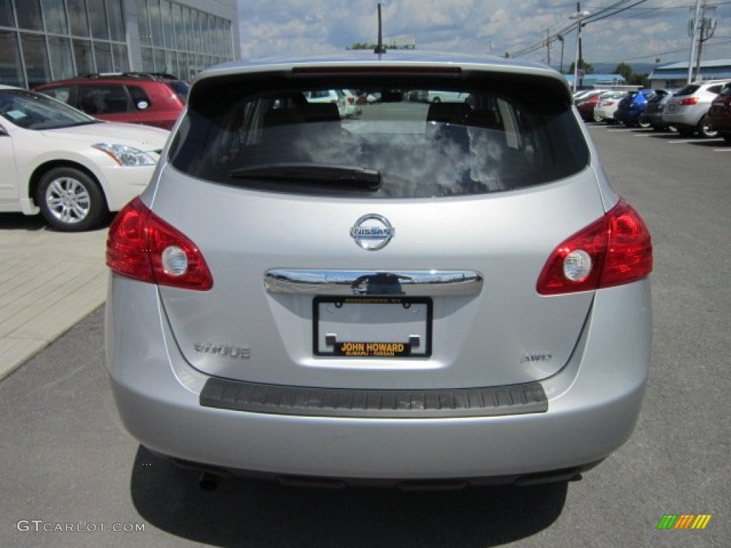 2011 Rogue S AWD - Silver Ice Metallic / Black photo #6