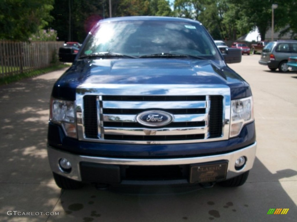 2011 F150 XLT SuperCrew 4x4 - Dark Blue Pearl Metallic / Steel Gray photo #2