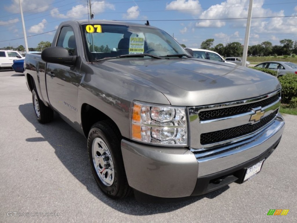 2007 Silverado 1500 LS Regular Cab - Graystone Metallic / Dark Titanium Gray photo #10