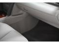 Super White - Camry XLE Photo No. 15