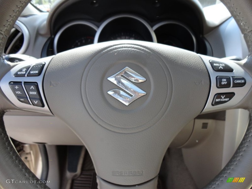 2007 Suzuki Grand Vitara Luxury Controls Photo #53115211